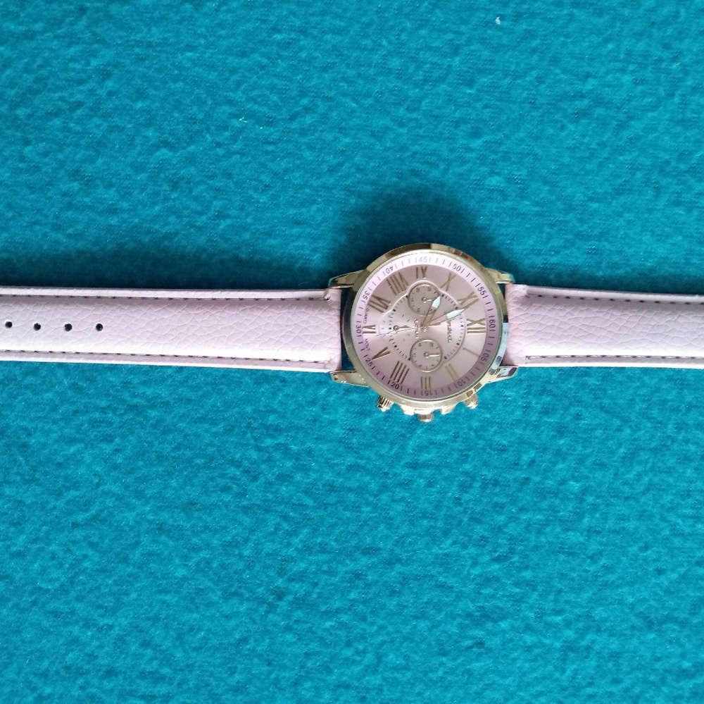 Watches - Picture 4 of 8